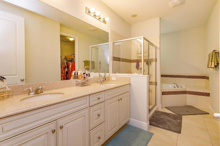 Image No.29-Propriété de 6 chambres à vendre à Orlando