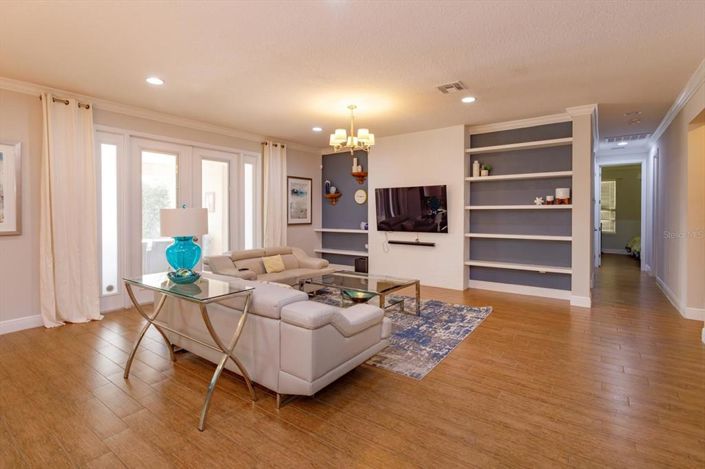 Image No.9-Propriété de 6 chambres à vendre à Orlando