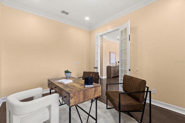 Image No.36-5 Bed Property for sale