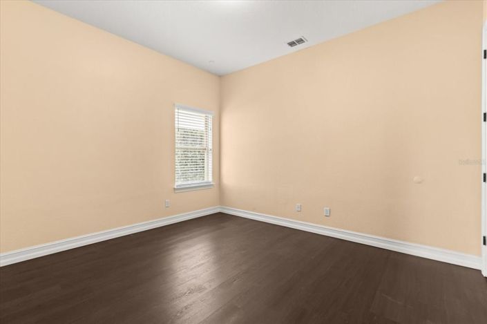 Image No.42-5 Bed Property for sale