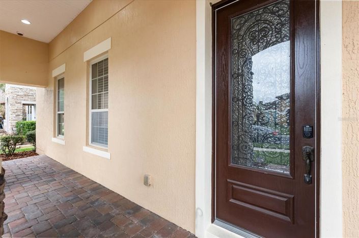 Image No.5-5 Bed Property for sale