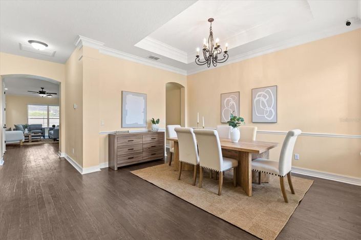 Image No.7-5 Bed Property for sale