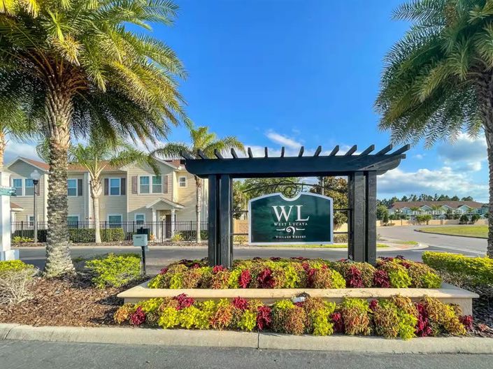 Image No.36-4 Bed Townhouse for sale