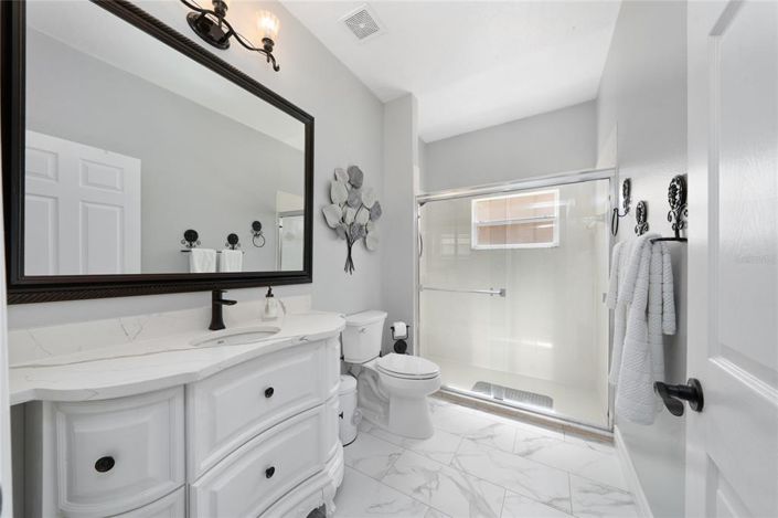 Image No.19-5 Bed Property for sale