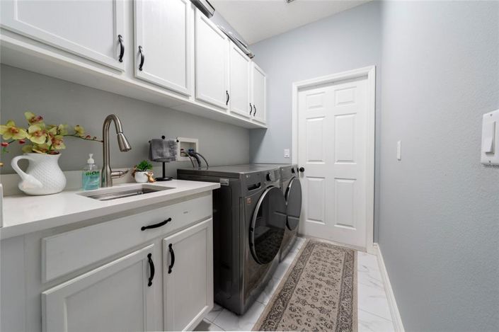 Image No.36-5 Bed Property for sale