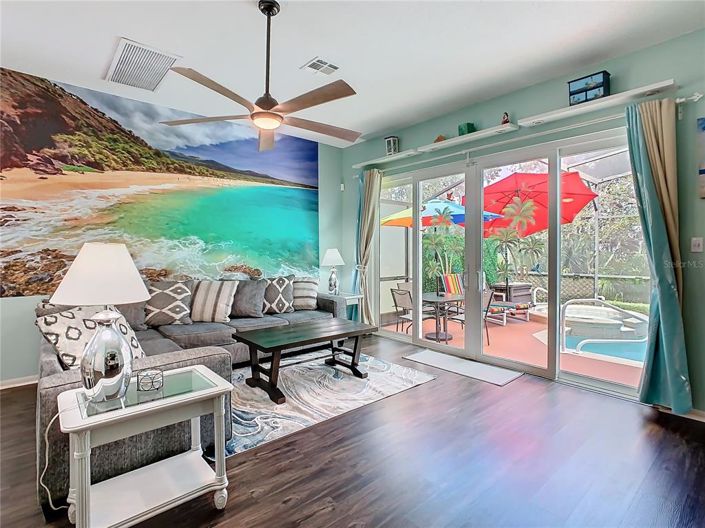 Image No.22-6 Bed Property for sale