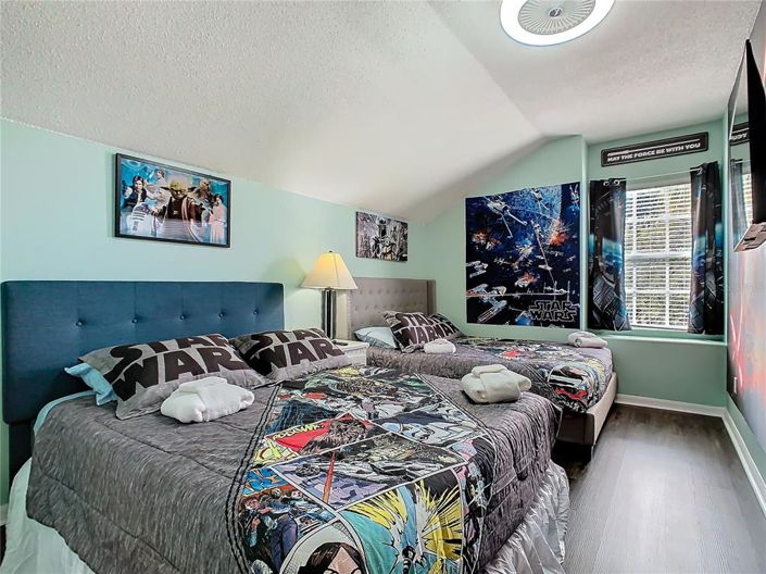 Image No.38-6 Bed Property for sale