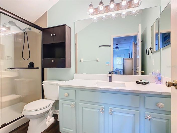 Image No.43-6 Bed Property for sale