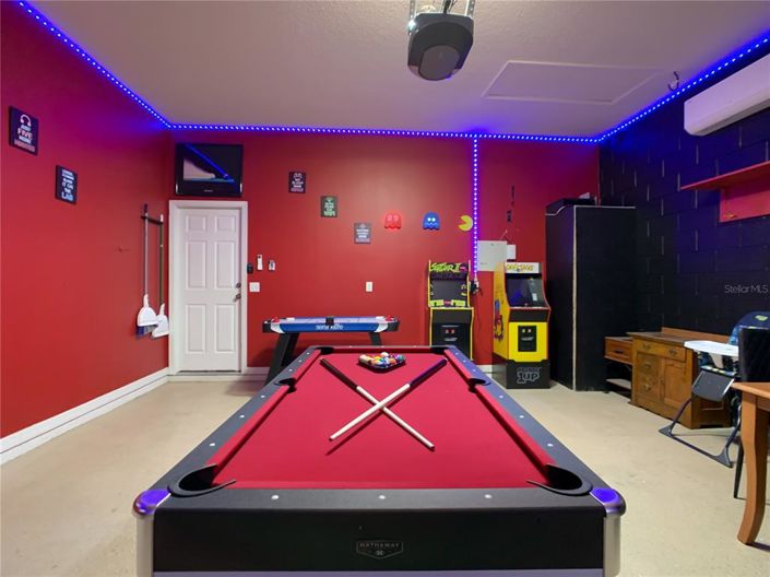 Image No.59-6 Bed Property for sale