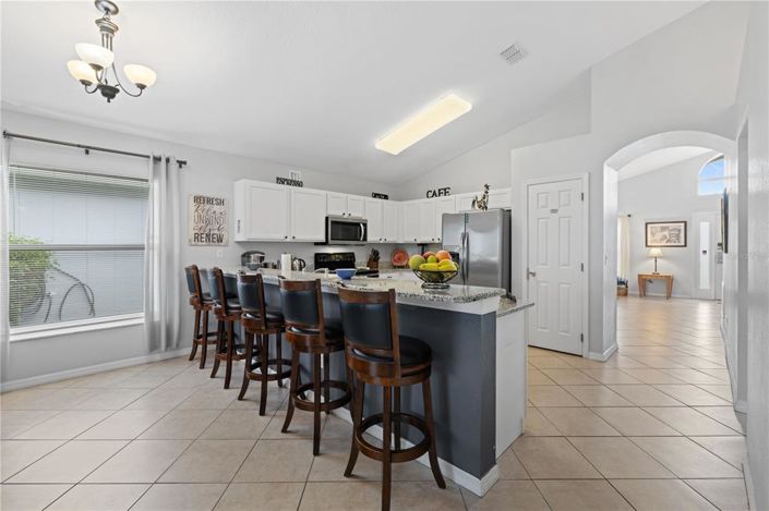 Image No.35-4 Bed Property for sale