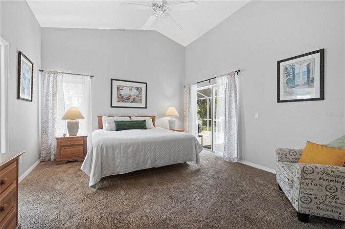 Image No.42-4 Bed Property for sale