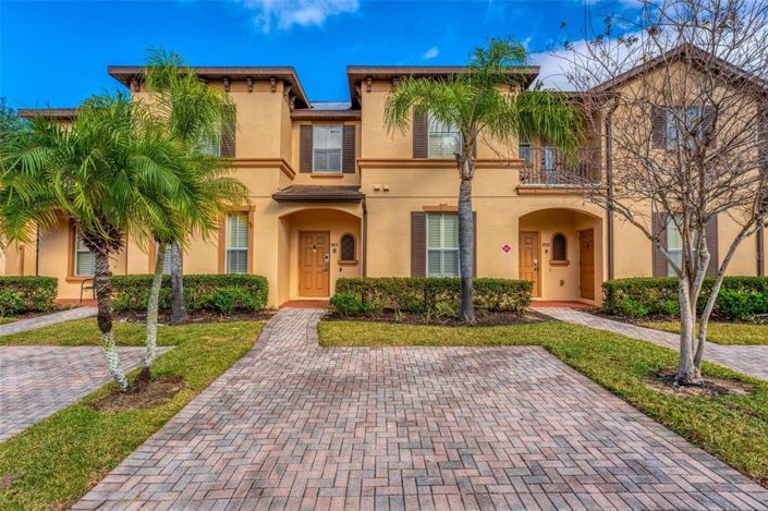 Image No.2-4 Bed Townhouse for sale