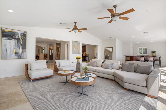 Image No.20-4 Bed Property for sale