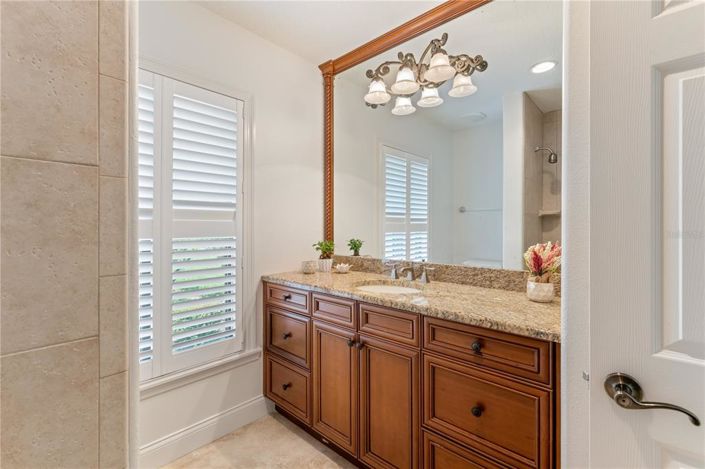 Image No.29-4 Bed Property for sale