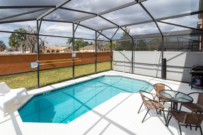 Image No.23-4 Bed Townhouse for sale