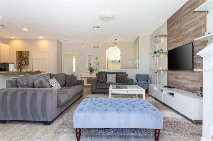 Image No.7-4 Bed Townhouse for sale