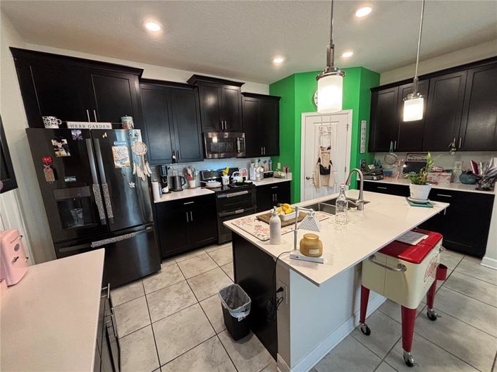 Image No.16-4 Bed Property for sale