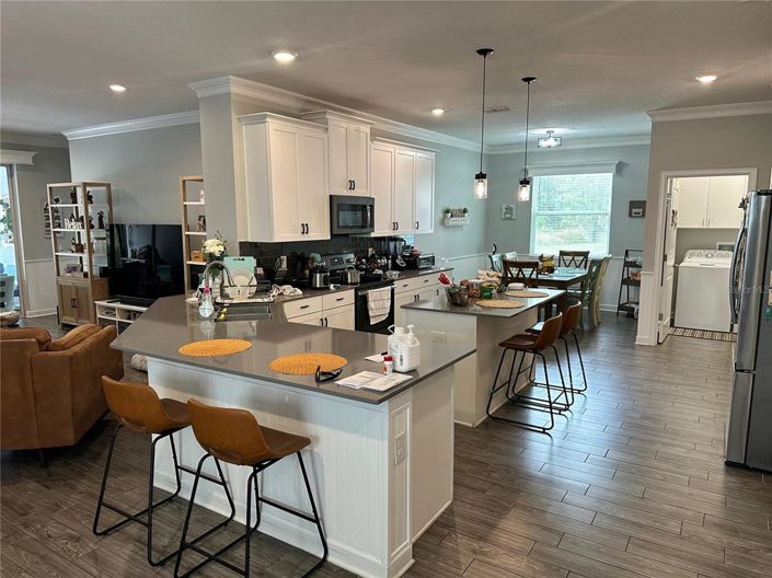 Image No.7-4 Bed Property for sale