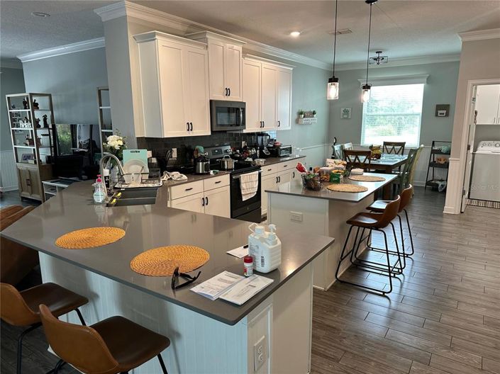 Image No.8-4 Bed Property for sale