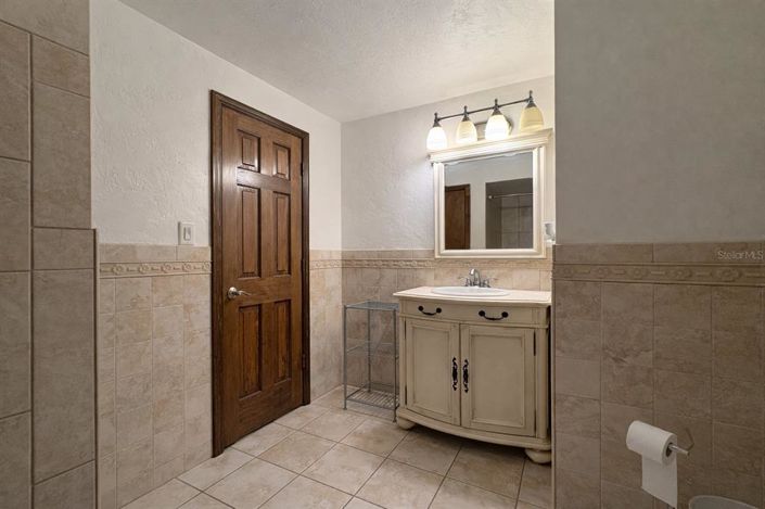 Image No.25-4 Bed Property for sale