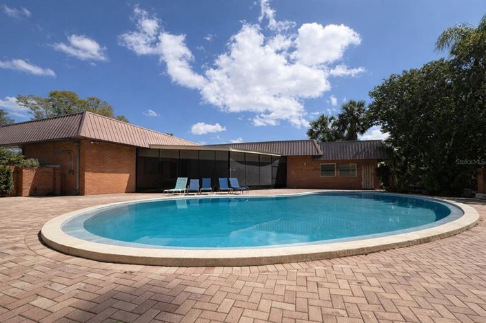 Image No.36-4 Bed Property for sale