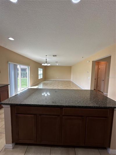 Image No.11-4 Bed Property for sale