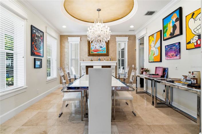 Image No.11-5 Bed Property for sale