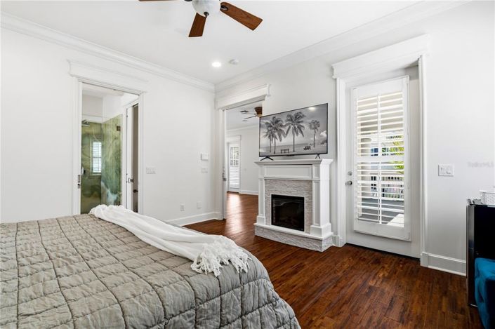 Image No.36-5 Bed Property for sale