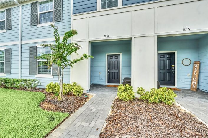 Image No.2-5 Bed Townhouse for sale