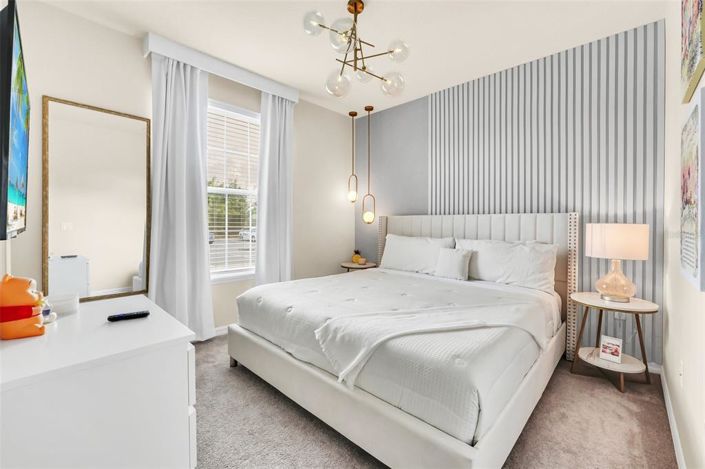 Image No.30-5 Bed Townhouse for sale