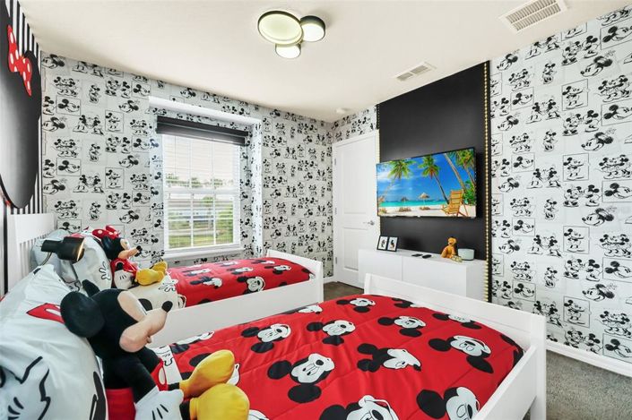 Image No.38-5 Bed Townhouse for sale