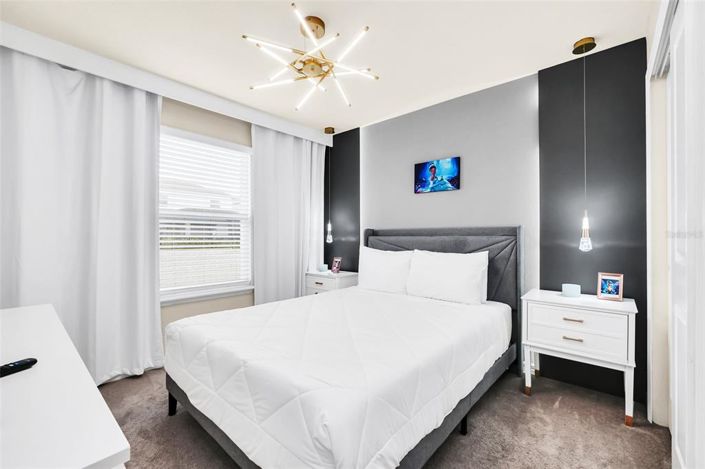 Image No.39-5 Bed Townhouse for sale