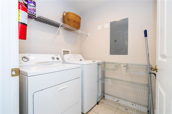 Image No.20-3 Bed Townhouse for sale