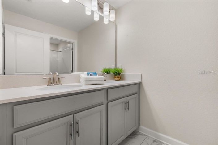 Image No.21-4 Bed Townhouse for sale