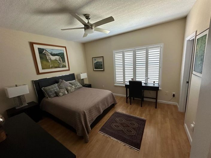 Image No.29-4 Bed Property for sale