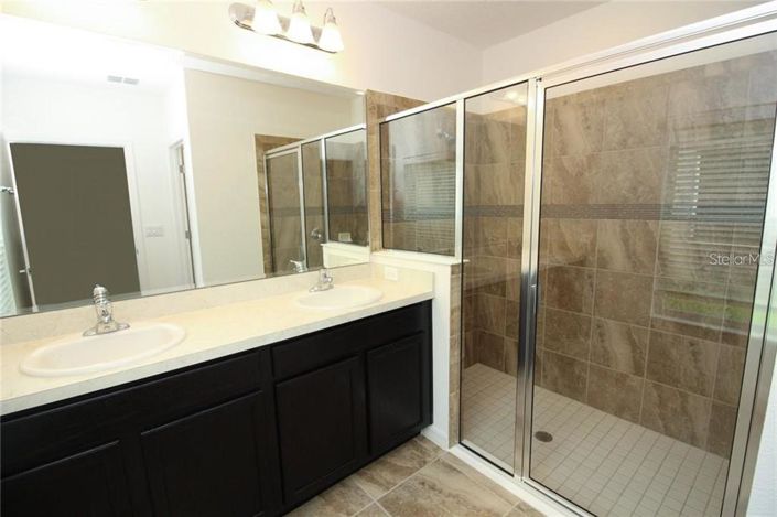 Image No.16-4 Bed Property for sale