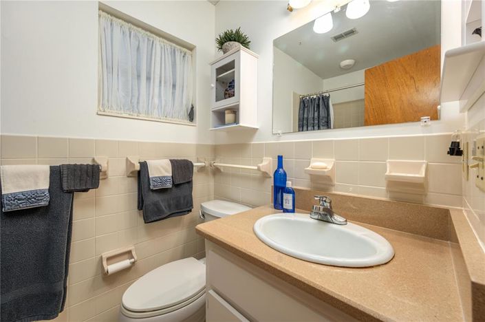 Image No.25-3 Bed Property for sale