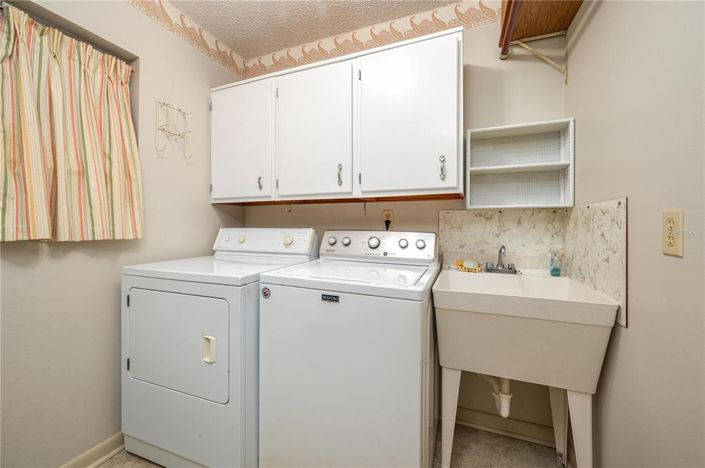 Image No.37-3 Bed Property for sale