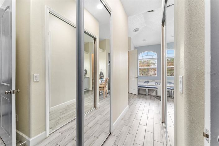 Image No.12-4 Bed Property for sale