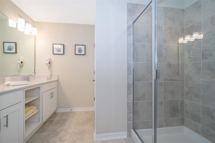 Image No.14-2 Bed Property for sale