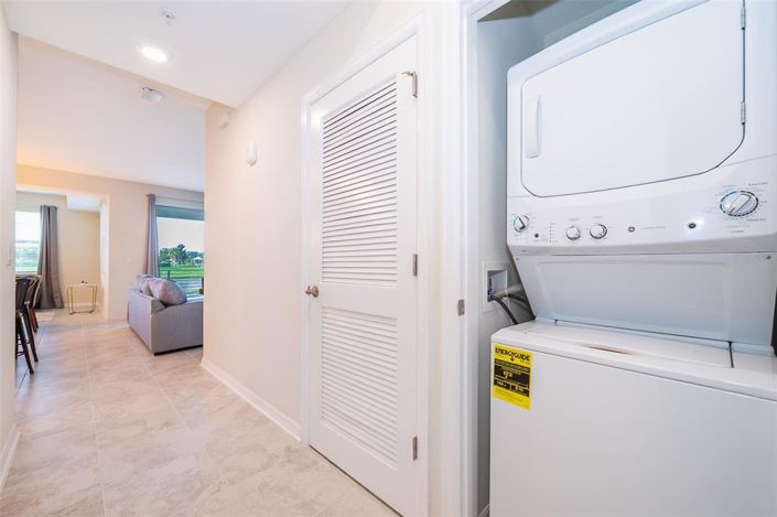 Image No.17-2 Bed Property for sale