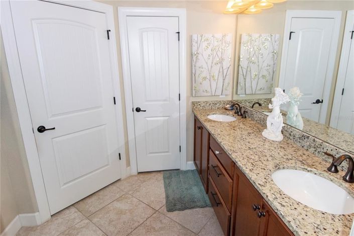 Image No.23-2 Bed Property for sale