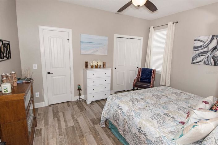 Image No.28-2 Bed Property for sale