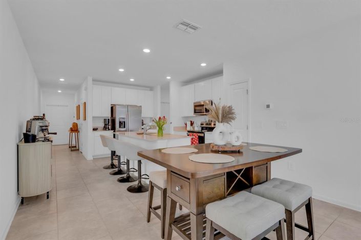 Image No.13-3 Bed Property for sale