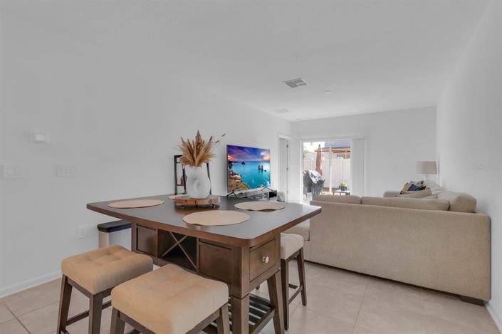 Image No.14-3 Bed Property for sale