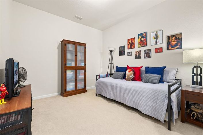 Image No.35-2 Bed Property for sale