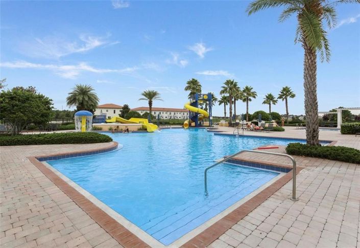 Image No.27-5 Bed Property for sale