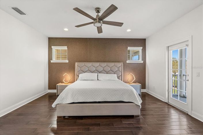 Image No.18-4 Bed Property for sale