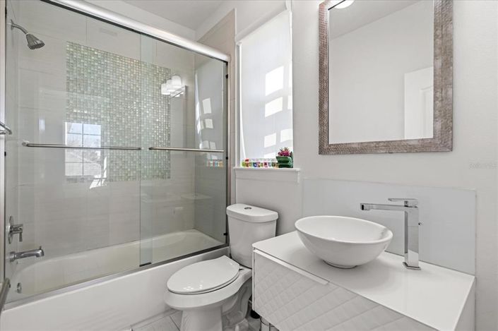 Image No.27-4 Bed Property for sale