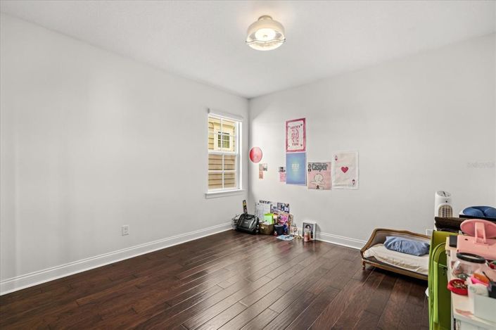 Image No.28-4 Bed Property for sale